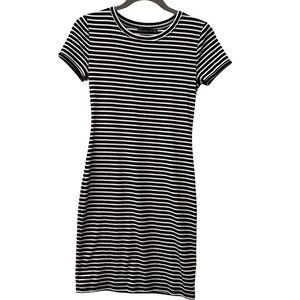 Abercrombie and fitch black and white striped jumper dress, size small